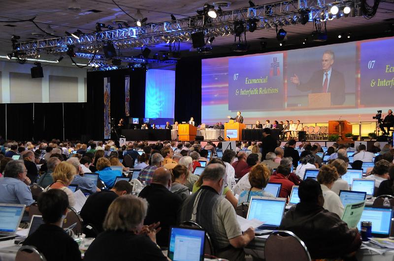 24 - Ecumenical Relations.jpg - Commissioners and advisory delegates listened to discussion of the Committee on Ecumenical and Interfaith Relations report on Wednesday. (Photo by General Assembly staff)